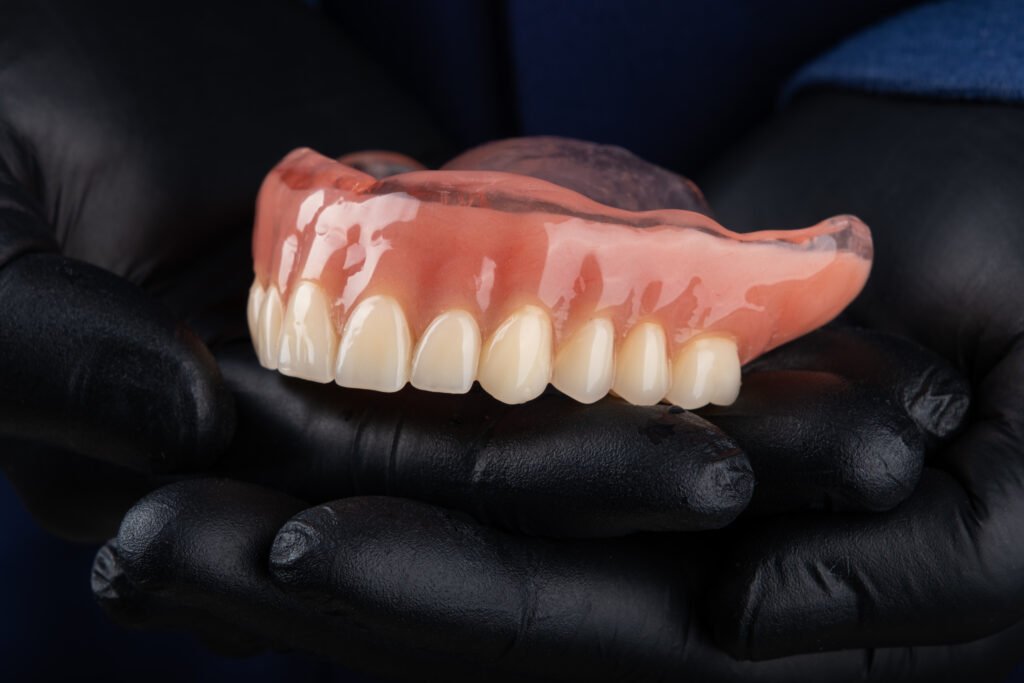 removable dentures in Istanbul at Taksim Clinic